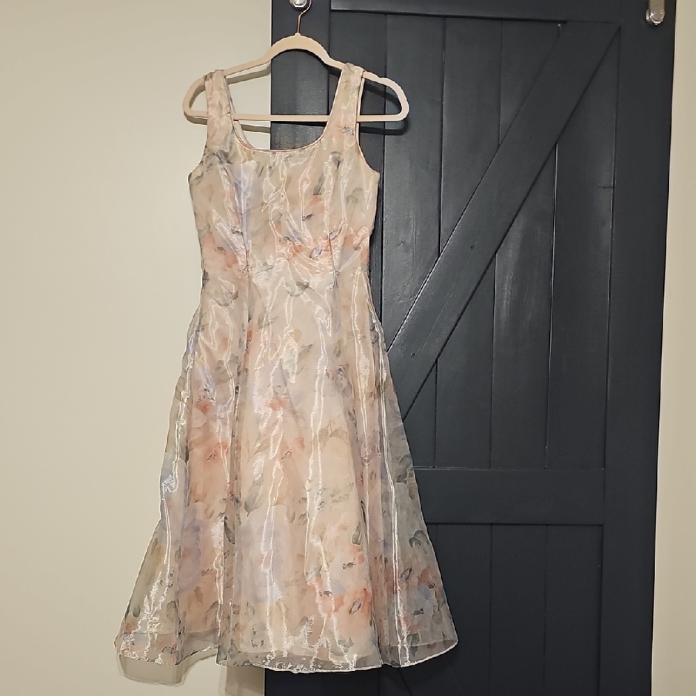 Scott McClintock Elegant Floral Sleeveless Dress